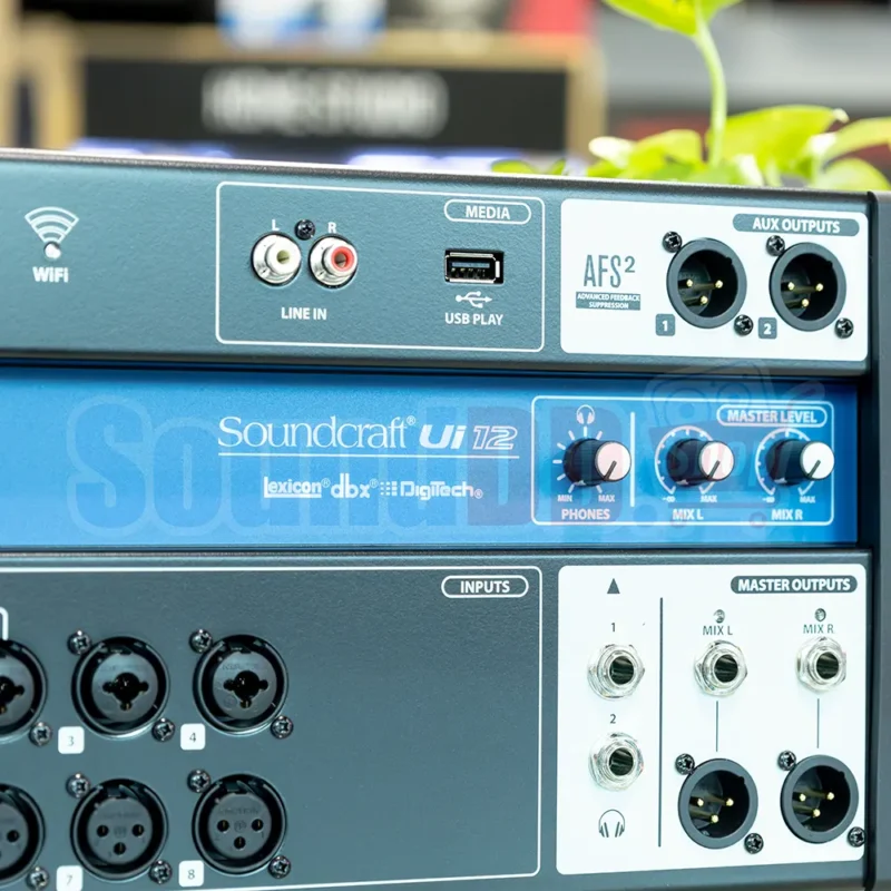 SOUNDCRAFT Ui12
