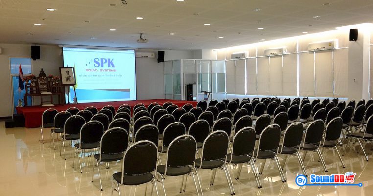 ผลงานการติดตั้ง ระบบเสียงห้องประชุม สำนักงานสรรพากรพื้นที่อ่างทอง รับบริการออกแบบ และติดตั้ง ระบบเสียง และระบบภาพ ด้วยทีมงานมืออาชีพ