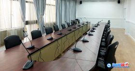 ผลงานการติดตั้ง ระบบเสียงห้องประชุม สำนักงานสวัสดิการทหาร รับบริการออกแบบ และติดตั้ง ระบบเสียง และระบบภาพ เช่น ไมโครโฟนห้องประชุม ระบบ Live sound