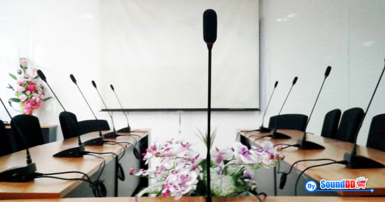 ผลงานการติดตั้ง ระบบเสียงห้องประชุม มหาวิทยาลัยราชมงคลธัญบุรี รับบริการออกแบบ และติดตั้ง ระบบเสียง และระบบภาพ เช่น ระบบเสียงห้องประชุม