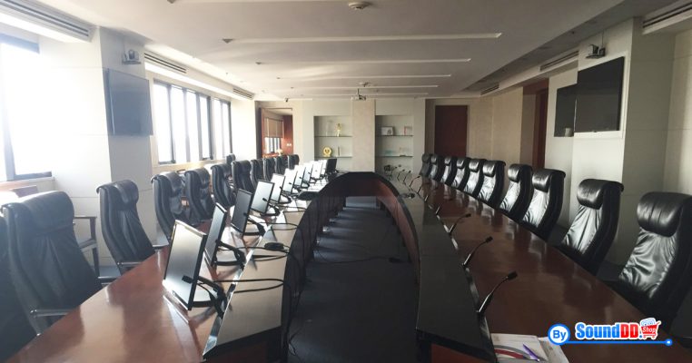 ผลงานการติดตั้ง ระบบเสียงห้องประชุม AIS สายลม รับบริการออกแบบ และติดตั้ง ระบบเสียง และระบบภาพ เช่น ระบบเสียงห้องประชุม ด้วยทีมงานมืออาชีพ