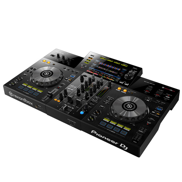 PIONEER XDJ-RR เครื่องเล่น มัลติมีเดียเพลเยอร์ สำหรับ ดีเจ เล่นไฟล์เพลงได้ทั้งแผ่น CD Audio และ เล่นผ่านพอร์ต USB เล่นไฟล์ได้หลายรูปแบบ (MP3, AAC, WAV,AIFF)