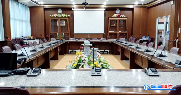 ผลงานการติดตั้ง ระบบเสียงห้องประชุม สหกรณ์ออมทรัพย์ครูนครปฐม จำกัด รับบริการออกแบบ และติดตั้ง ระบบเสียง และระบบภาพ เช่น ระบบเสียงห้องประชุม