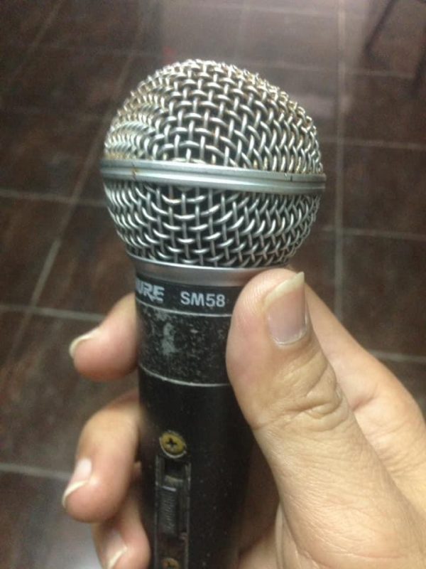 ไมค์ SHURE SM58