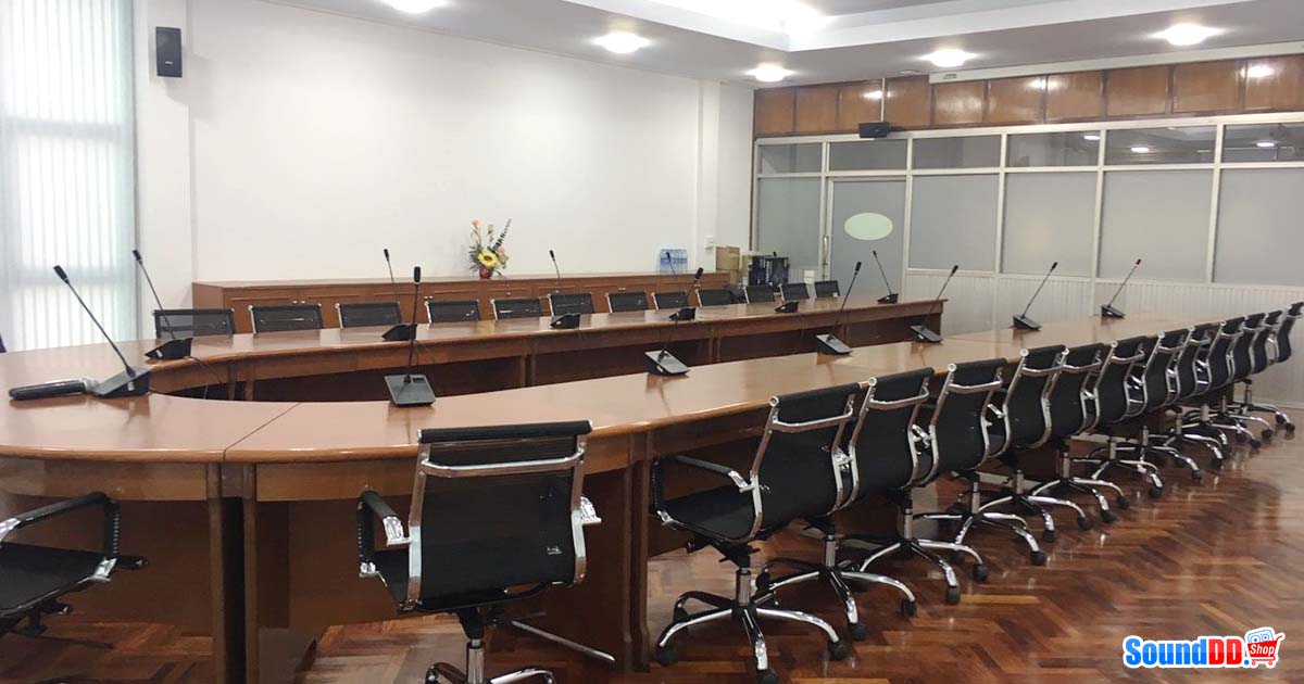 ผลงานการติดตั้ง ระบบเสียงห้องประชุม บริษัท ลีดเวย์ เฮฟวี่ แมชชีนเนอร์รี่ จำกัด รับบริการออกแบบ และติดตั้ง ระบบเสียง และระบบภาพ เช่น ไมโครโฟนห้องประชุม