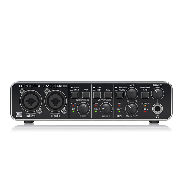 BEHRINGER UMC204HD