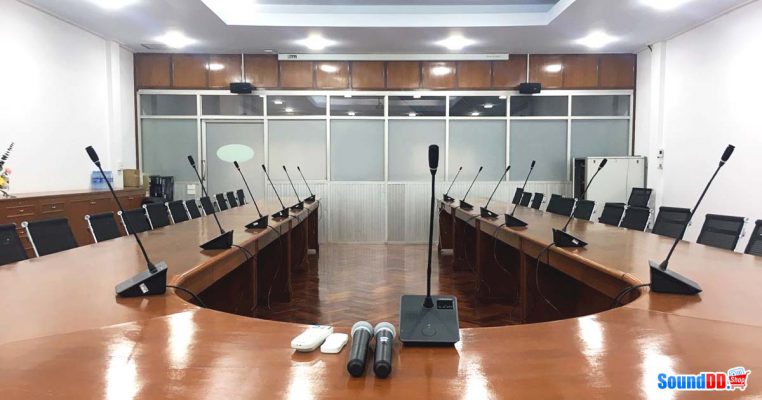 ผลงานการติดตั้ง ระบบเสียงห้องประชุม บริษัท ลีดเวย์ เฮฟวี่ แมชชีนเนอร์รี่ จำกัด รับบริการออกแบบ และติดตั้ง ระบบเสียง และระบบภาพ เช่น ไมโครโฟนห้องประชุม