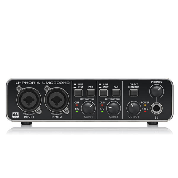 BEHRINGER UMC202HD