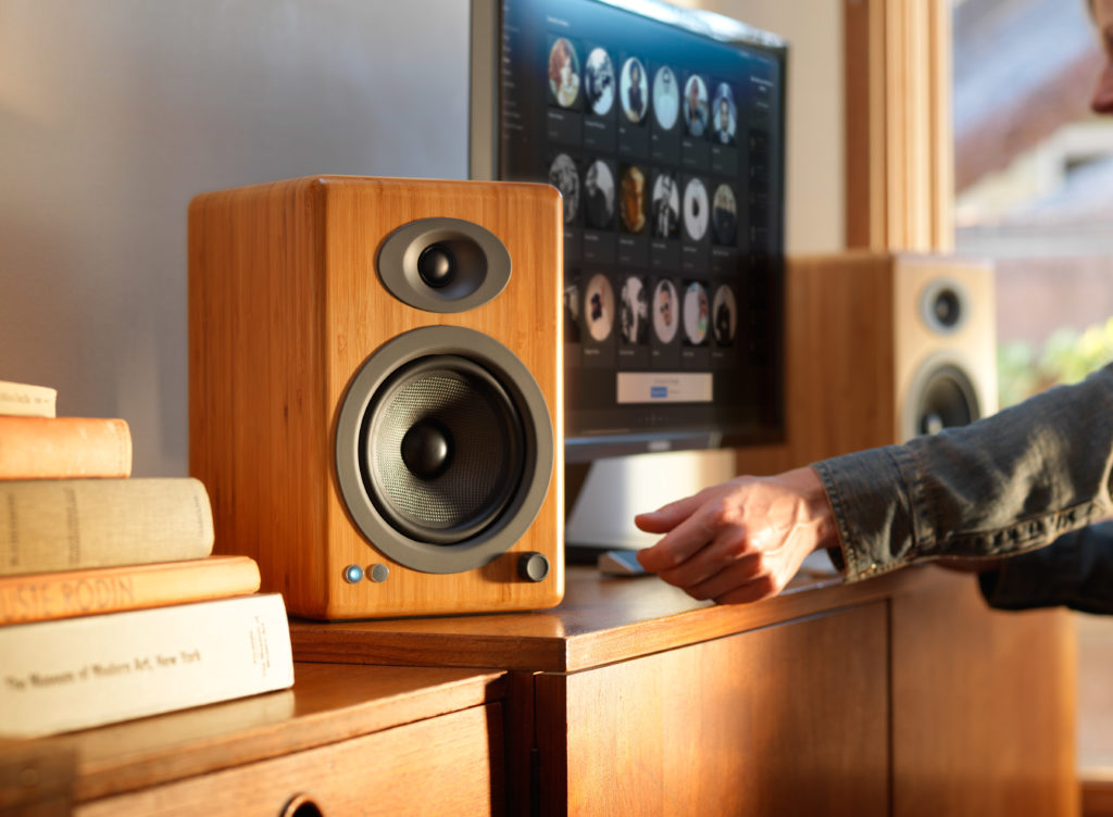 AUDIOENGINE A5+ WIRELESS SPEAKER SYSTEM