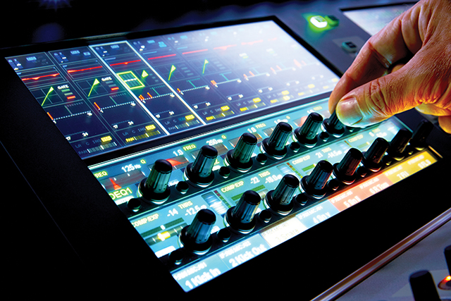 SOUNDCRAFT Vi1000