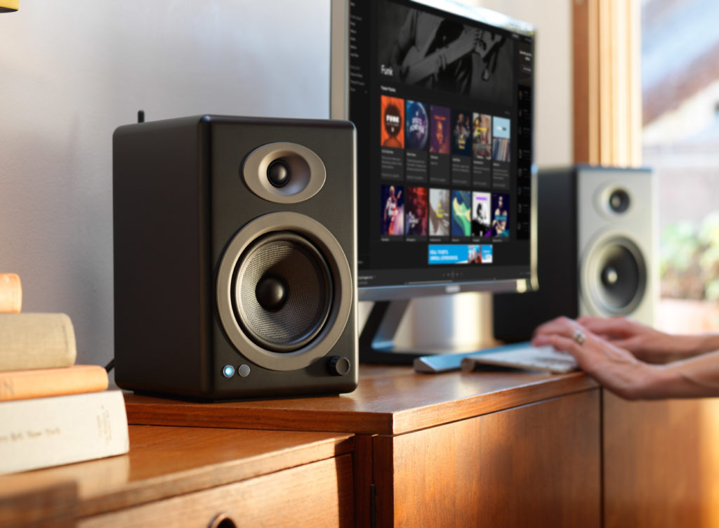 AUDIOENGINE A5+ WIRELESS SPEAKER SYSTEM
