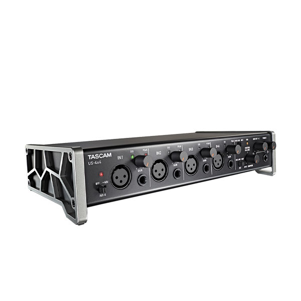 TASCAM US-4x4