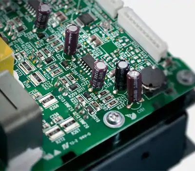 YAMAHA STAGEPAS 1K