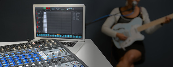 StudioLive AR8