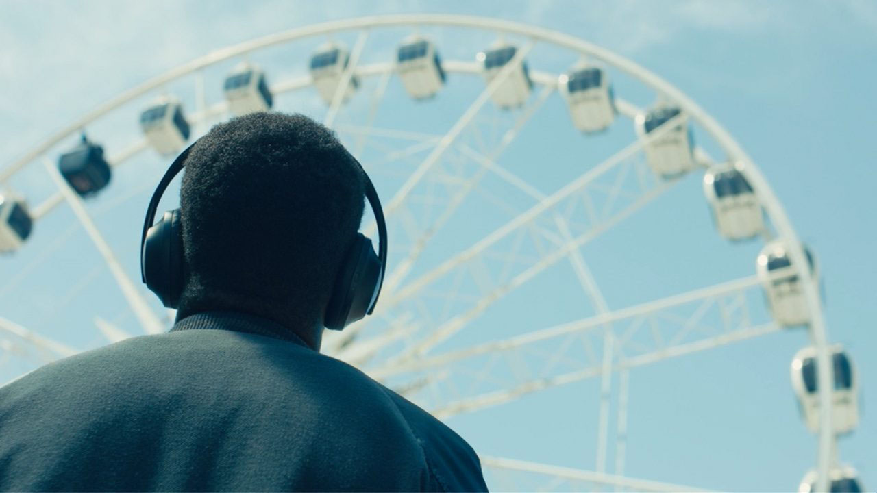 Headphones 700