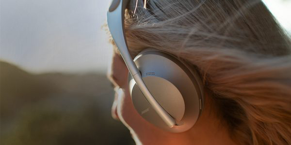 Headphones 700