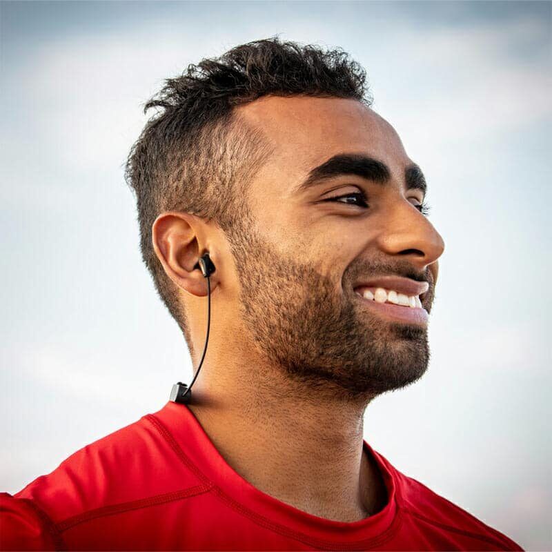 R5 WIRELESS HEADPHONES-1