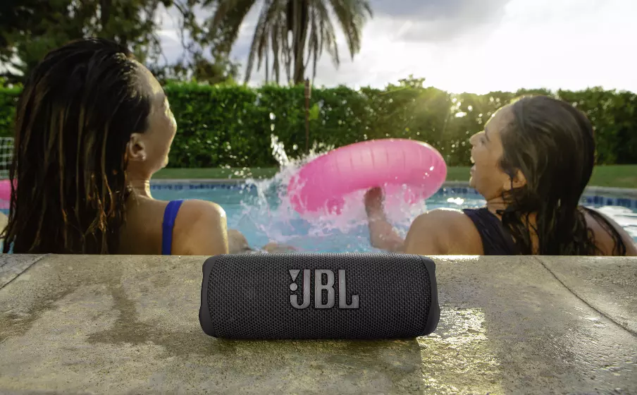 FLIP 6 IP67 WATERPROOF