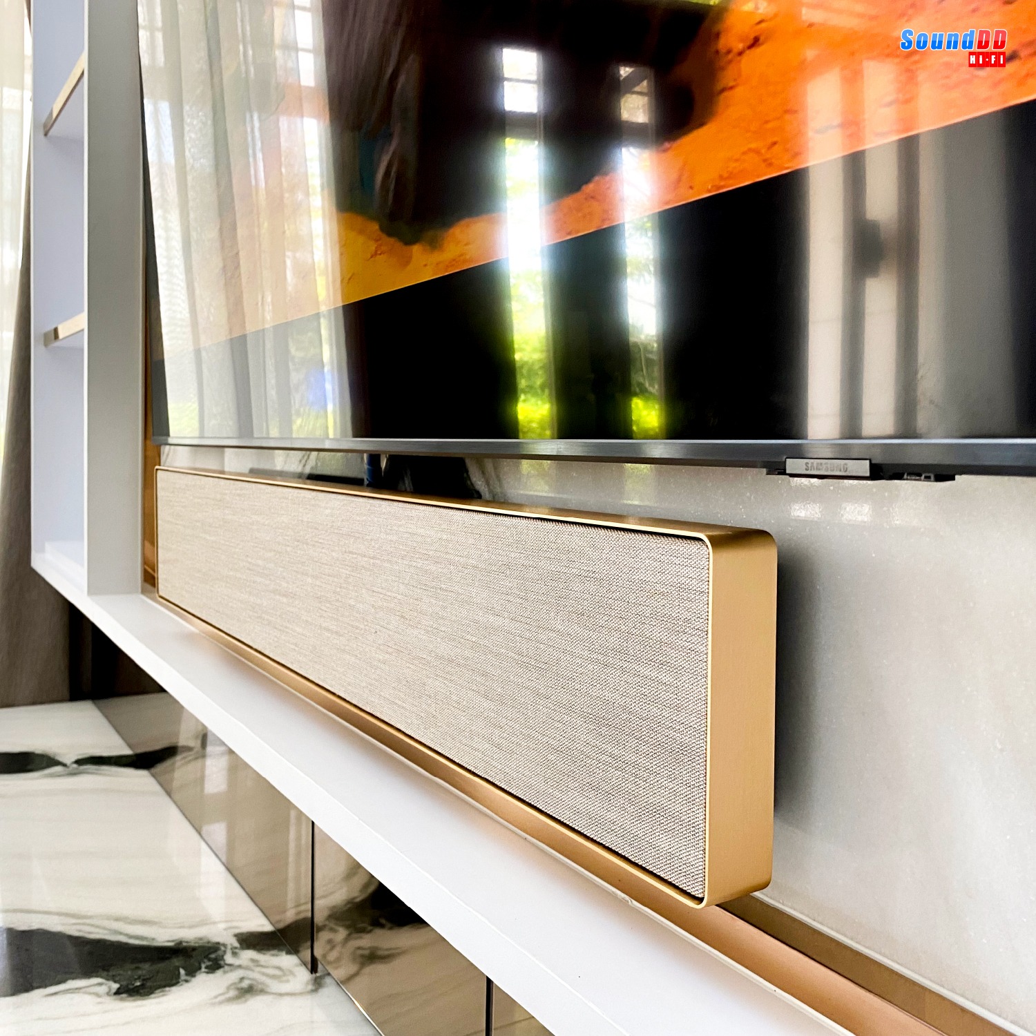 B&O SOUNDBAR RIGHT