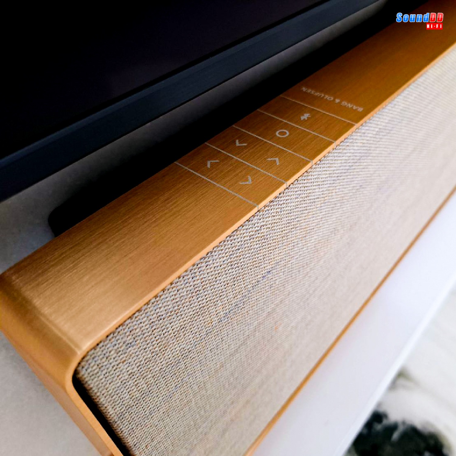 B&O SOUNDBAR TOP