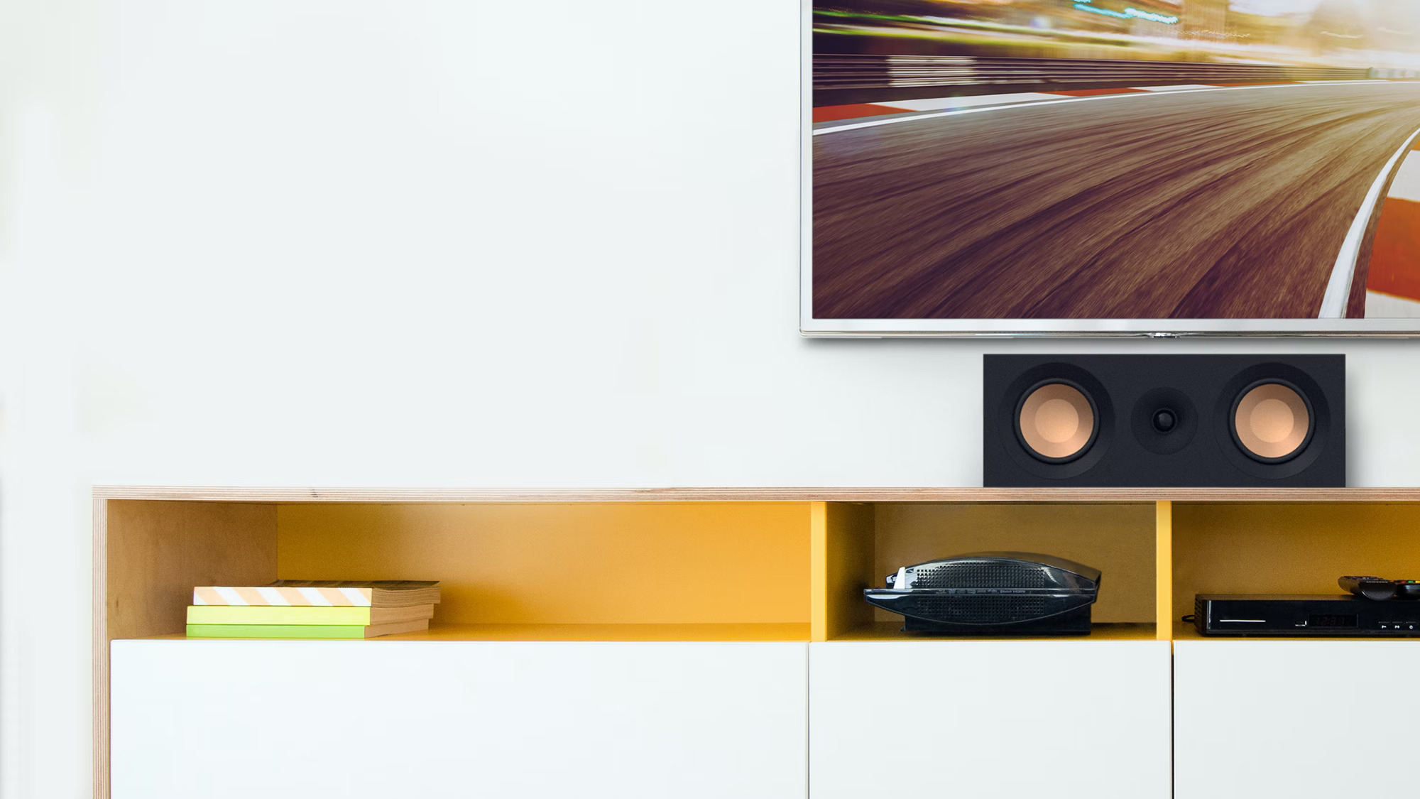 KLIPSCH KD-52C-FRONT-WHITE-ROOM