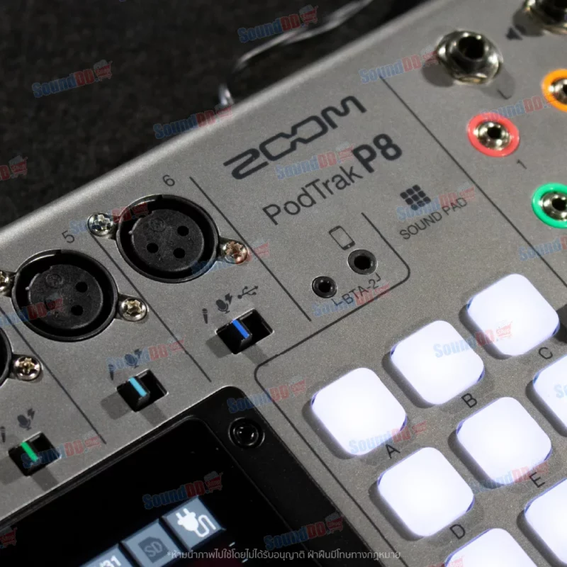ZOOM PODTRAK P8 Podcast Recorder บันทึกพร้อมกันได้ถึง 13 track อินพุตไมค์ 6 ช่อง พร้อมขั้วต่อ XLR - Image 4