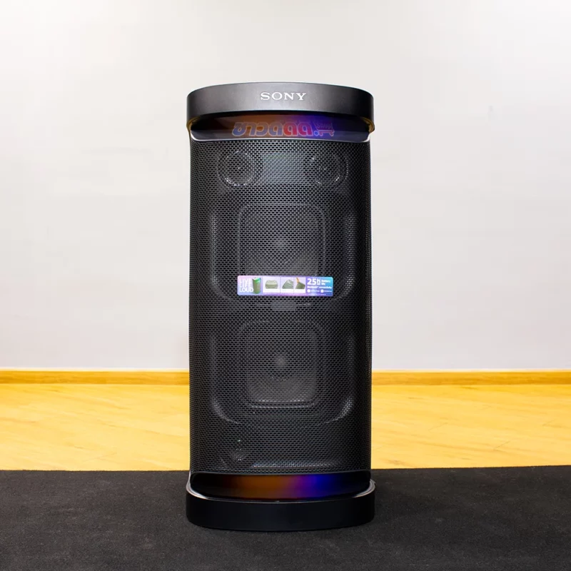 SONY SRS-XP700 ลำโพงไร้สายแบบพกพา กันน้ำ IPX4 การชาร์จอย่างรวดเร็ว การใช้งานแบตเตอรี่ 25 ชั่วโมง และ MEGA BASS - Image 2
