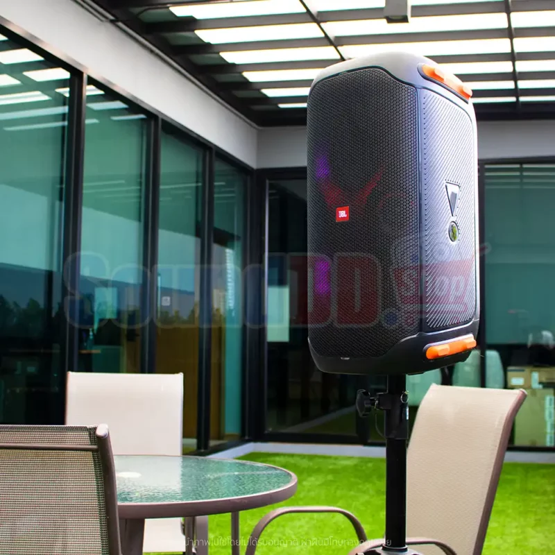 JBL PartyBox 110 ลำโพงบลูทูธไร้สาย ขนาด 2×5.25 นิ้ว 160 วัตต์ สำหรับปาร์ตี้ ด้วย Dynamic light show แบตใช้งานได้ 12 ชม.