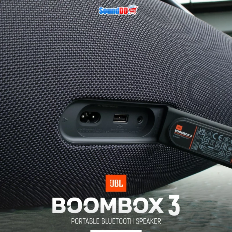 พอร์ตด้านหลัง JBL BOOMBOX 3