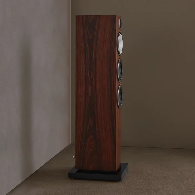 ลำโพง B&W 704 S3 สี Mocha