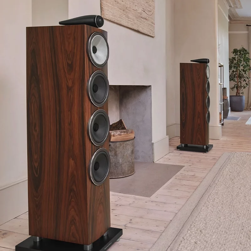 Bowers & Wilkins 702 S3