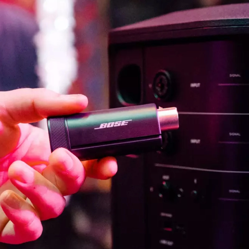 เครื่องทรานสมิตเตอร์ไมค์แบบไร้สาย เสียบเข้ากับลำโพง BOSE S1 PRO+