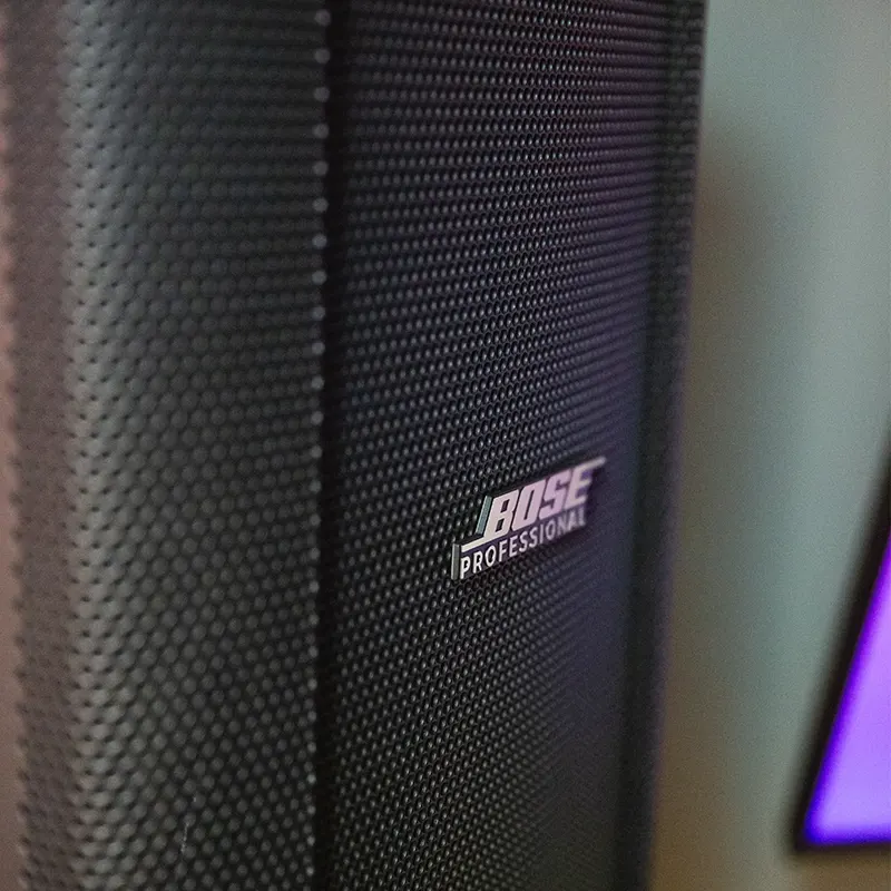 BOSE SHOWTIME SK12 ลำโพงคาราโอเกะ KTV 12 นิ้ว 2400 วัตต์